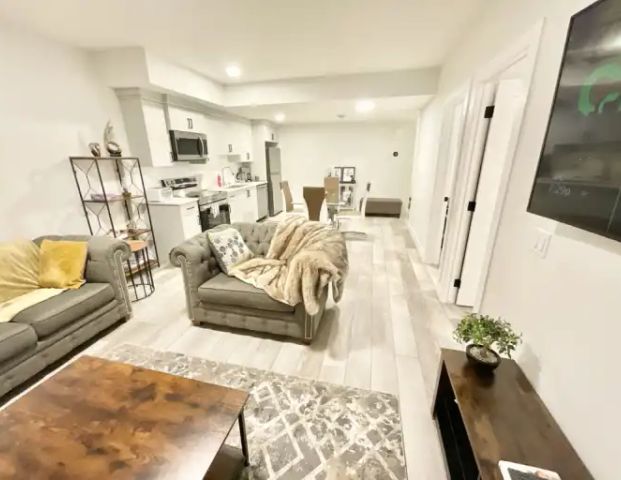 Move-In Ready | 2 Bedroom furnished for small families, couple, or professionals | Calgary - Photo 1