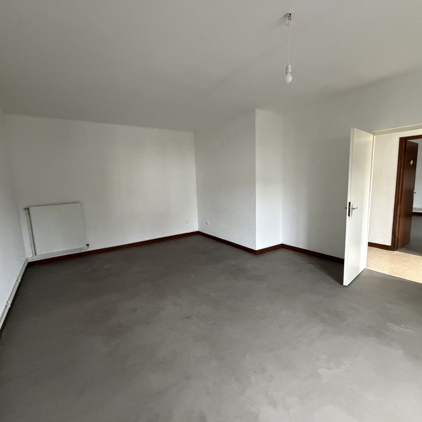Location Appartement 3 pièces 88m² JOEUF 54240 - Photo 1
