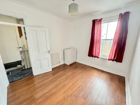 5 bedroom house to rent - Photo 3
