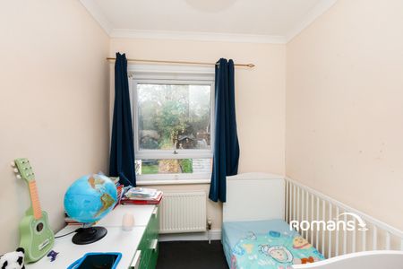2 bedroom terraced to rent - Photo 4