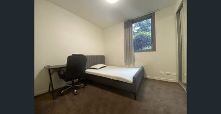 Sprite Level Two Bedroom In Waterloo For Lease - Photo 3