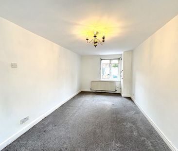 Main Road, Northwich, Moulton - Photo 1