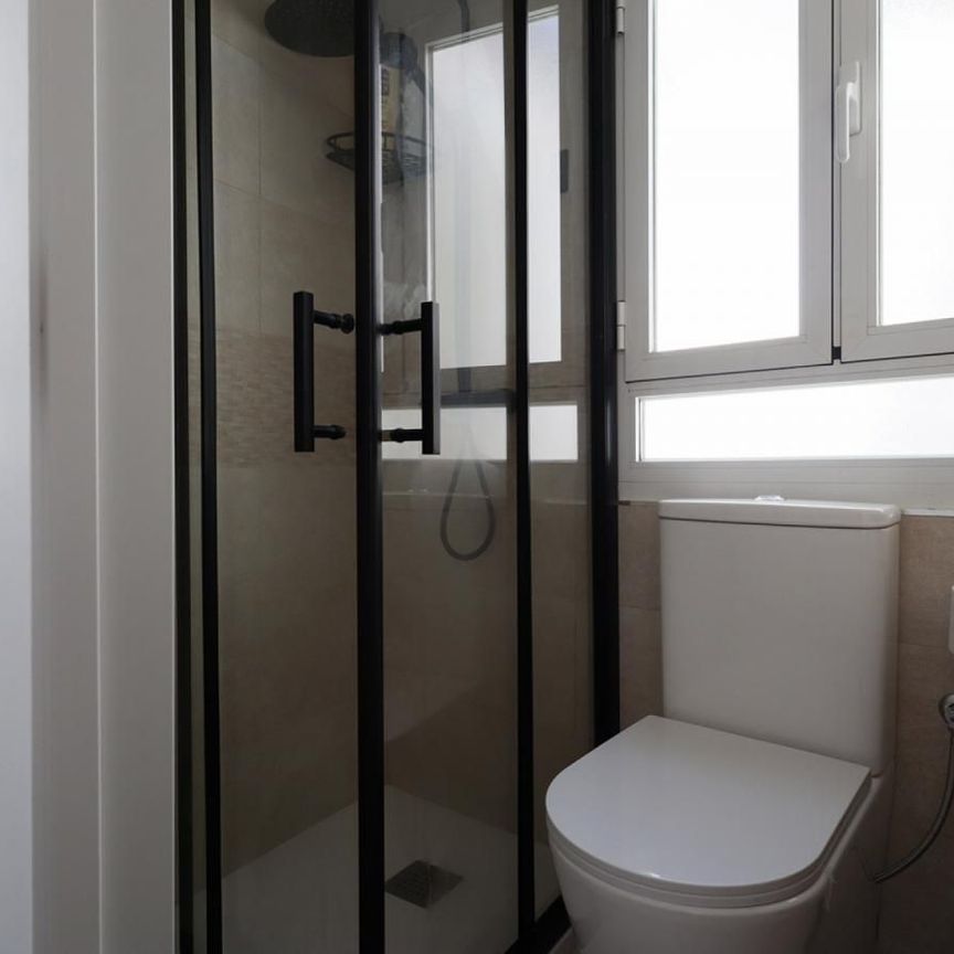 Estudio de alquiler en Palacio - Photo 1