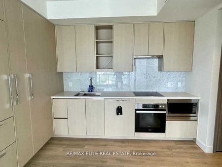For Lease - 85 Mcmahon Drive Unit# 1502, Toronto, Ontario - Photo 4