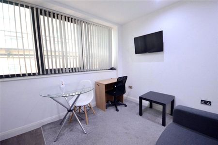 Bracken House, 44-58 Charles Street, Manchester City Centre, Greater Manchester, M1 7BD - Photo 3