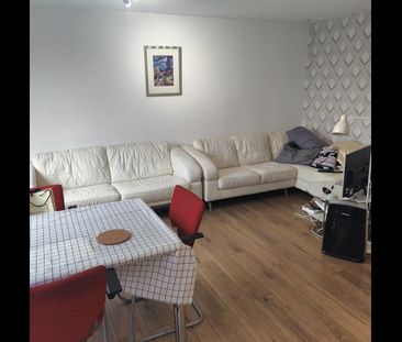 2 Bed Flat, Silsoe House, NW1 - Photo 2