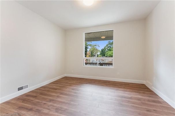 For Lease - 208 East Avenue Unit# Main, Hamilton, Ontario - Photo 1