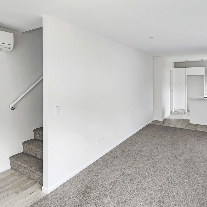 New in Wainui - Photo 1