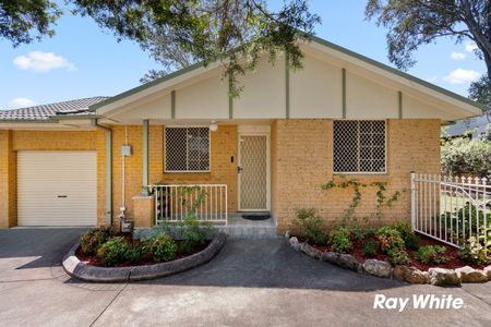 Private & Convenient Residence - Photo 5