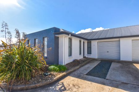 Low-Maintenance Living Made Easy - Photo 4