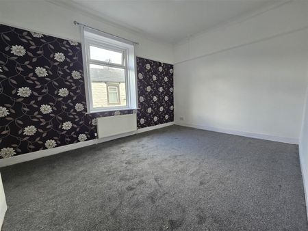 Queensberry Road, Burnley - Photo 4