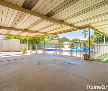 8 Armbuster Street, Hope Valley, SA 5090 - Photo 5