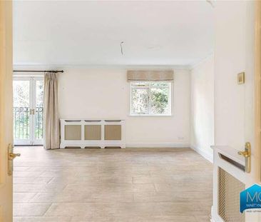 Riverside Gardens, London, N3 - Photo 5