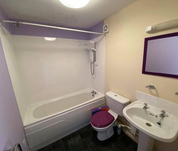 2 bedroom apartment to rent - Photo 6
