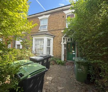 1 bedroom semi-detached house to rent - Photo 1