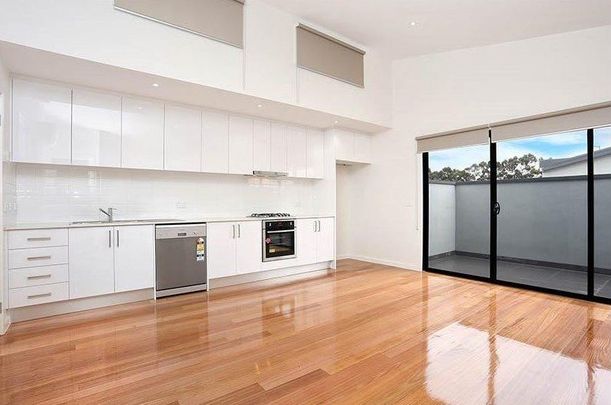 3/7 Caldwell Street, Glenroy VIC 3046 - Photo 1