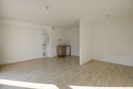 Location Appartement 1 pièce 35m² NANTES 44000 - Photo 4