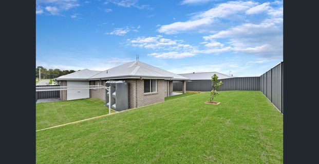 Pefect Family Home - Photo 1