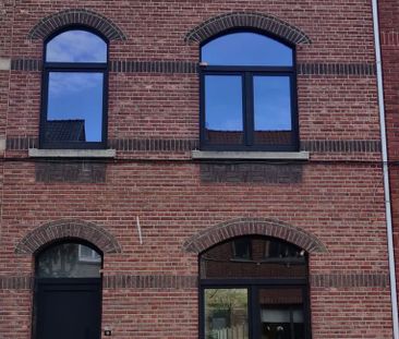 Eengezinswoning te huur in Hasselt voor € 1.500 met 3 slaapkamers - Photo 1