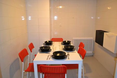 Calle del Cardenal Cisneros, Madrid, Community of Madrid 28010 - Photo 2