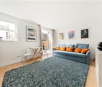 Battersea High Street, SW11 - Photo 3