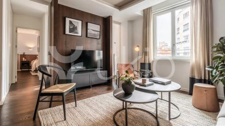 Apartamento de alquiler en Gran Vía, Universidad - Malasaña - Foto 2