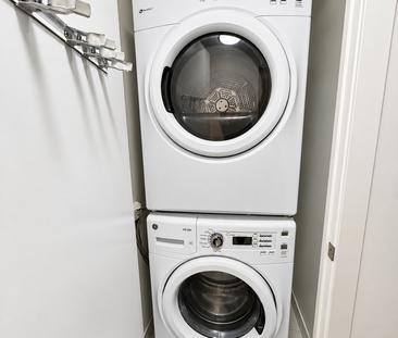 2220 Lake Shore Boulevard West condo — Toronto, ON (1-Bedroom) - 1 ... - Photo 3