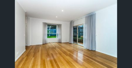 CONVENIENCE AT YOUR FINGERTIPS! - Photo 4