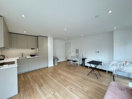 1 Bed Flat, Celeste House, NW9 - Photo 2
