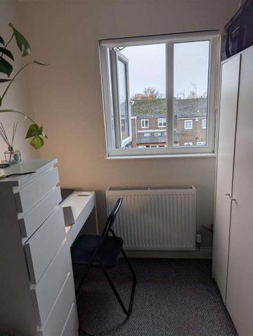 Mersey Road, Widnes, WA8 - Photo 5