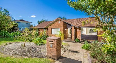 3 Beds Easy Lifestyle in Torbay - Photo 5