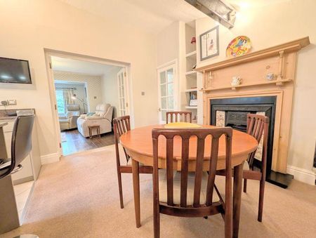 2 bedroom property to rent - Photo 4