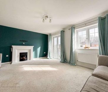 Hill Rise, Washington Village, Washington, Tyne & Wear, NE38 - Photo 2