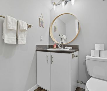 123 Avenue Northwest - Photo 2