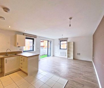 Walnut Tree Close, Guildford, Surrey, GU1 - Photo 4