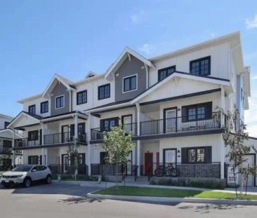 The Tradition at Bridgwater | Appleford Gate, Winnipeg - Photo 1