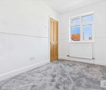 Cowley Road, Felixstowe, IP11 - Photo 1