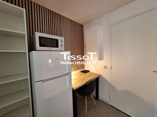 Location Appartement 1 pièce 12m² NIMES 30900 - Photo 1