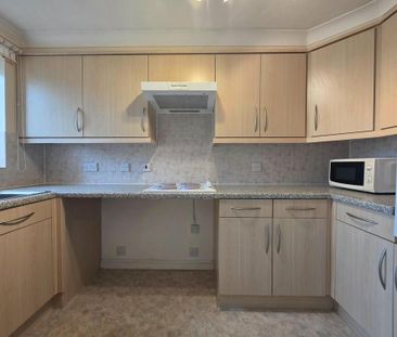 1 bedroom retirement property to rent - Photo 3