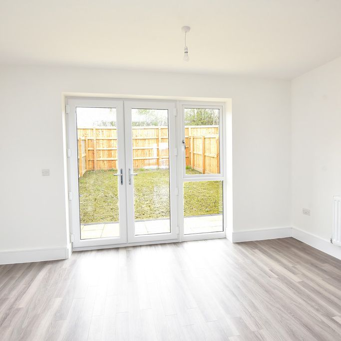 Redmires Grove, Harrogate - Photo 1