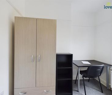 6 bedroom townhouse to rent - Photo 6