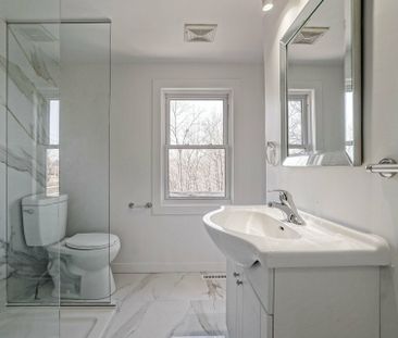 For Lease - 564 Lyons Lane Unit# 2, Oakville, Ontario - Photo 5