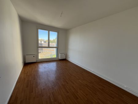 Appartement F3 Rue du Grand Parc - LAXOU - Photo 2