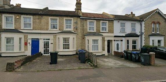 Room in a Shared House, Birchanger Road, SE25 - Photo 2