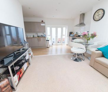 3 bedroom apartment to rent - Photo 5
