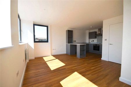 Castlewood Apartments, 192 Wellington Rd North, Heaton Norris, Stockport, SK4 2DZ - Photo 2