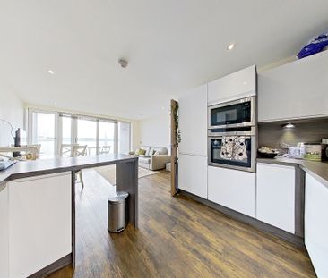 Waterfront Apartments, Dundee - Photo 1