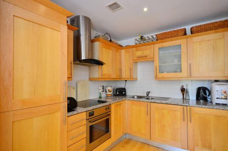 Studio to rent - Photo 5