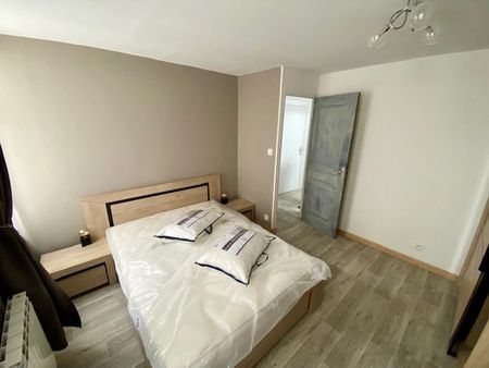 Location Appartement 3 pièces 59m² CHERBOURG-EN-COTENTIN 50100 - Photo 4