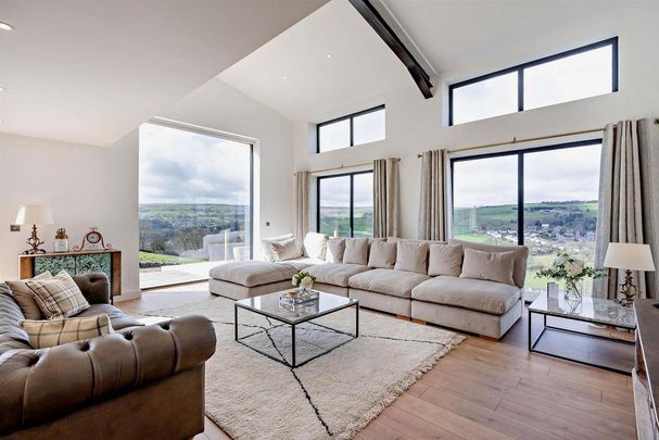 4 bedroom detached house to rent - Photo 1